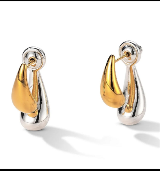 Versatile earrings