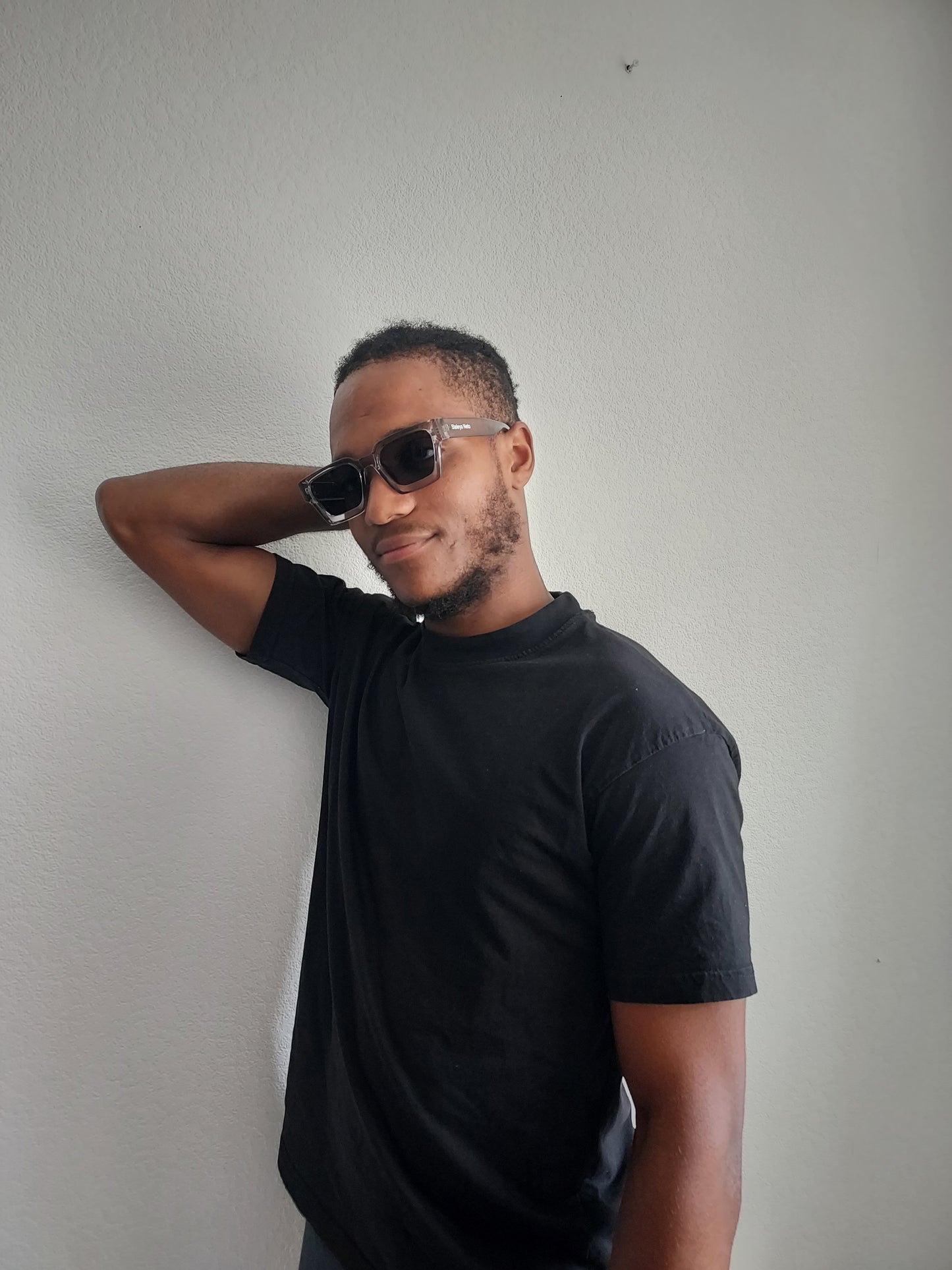 SUNGLASSES  GRAY/BLACK